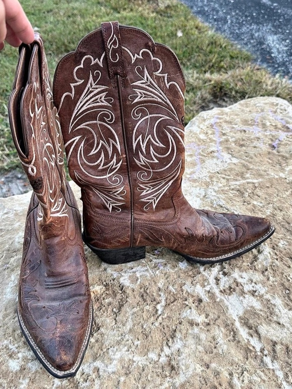 Ariat Brown Leather Embroidered Western Cowboy Boots Womens 8.5 B